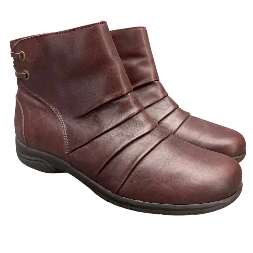 Clarks Collection Christine Burgundy Leather Side Zip Ankle Boot Women 9.5